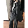 Conjunto Esportivo de Outono para Mulheres 2025 Novo Casaco Moletom Cinza Top Slim Roupa Casual Conjunto de Duas Peças para Mulheres