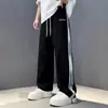 Pantalones de Hombre 2006 Verano Nuevos Holgados Rectos Deportivos para Adolescentes Seda de Hielo Rayados Pantalones de Chándal Casuales Largos