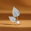 Broche de Aleación con Flor Azul Grande, Broche Estilo Chanel, Broche Personalizado de Alta Gama Elegante al por Mayor con Sentido del Diseño