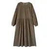 Vestido de Veludo Cotelê Texturizado Artístico Doce com Mangas Bufantes Khaki Solto de Manga Longa