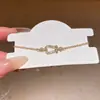 Pulseira simples de fivela de ferradura com zircônia Design de pulseira de temperamento de luxo leve Europa e Estados Unidos alta qualidade joias novas requintadas atacado