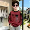 Camiseta raglan de algodão puro para meninos, manga longa, novo estilo primavera/outono com estampa color-block, moderna e única, adequada para crianças de tamanho médio e grande como camada base