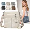 La popular bolsa cuadrada pequeña transfronteriza para mujer de Ice Charm, nuevo estilo vertical moderno y único, bolso cruzado y bolso de hombro casual a la moda