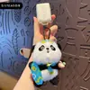 Chaveiro Pingente de Pelúcia de Panda Fofo Pingente Divertido de Skate Capivara Pingente para Mochila Escolar de Casal