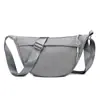 Bolsa Casual tipo Dumpling para Mujer 2026 Verano Nuevo Ligera Versátil Multifuncional Tela de Nylon Bolso de Hombro Bolso Cruzado Transfronterizo