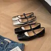 Versión de Piel de Vaca Corazón Fugitivo~Cuadrado Francés de Punta, Una Correa, Versátiles Zapatos Mary Jane Estilo Ballet para Mujer en Piel Genuina
