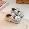 2026 Novos Sapatos de Princesa para Meninas Outono Versão Coreana Versátil Solado Macio Laço Sapatos Pequenos de Couro para Crianças