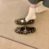 Zapatos de Peluche Leopardos Retro de Una Correa para Mujer, Adecuados para Uso en Exteriores, Otoño/Invierno 2025, para Combinar con Faldas, Zapatos Planos Mary Jane