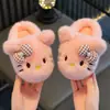 2026 Nuevas Pantuflas de Algodón Cálidas Antideslizantes de Suela Gruesa para Niños Gatito de Felpa con Dibujos Animados al por Mayor