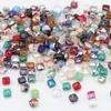 Cuentas Planas Cuadradas de Colores Transfronterizas Agujeros Medianos Cuentas de Cristal para Joyería DIY Accesorios Pulsera Collar Pendientes Accesorios para Bolsos