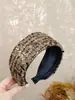 Nova Faixa de Lã Larga de Inverno de Alta Qualidade, Design de Coroa Alta, Estilo Casual para Sair, Acessório de Cabelo Vintage e Elegante Estilo Chanel