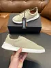 Mocasines populares de importación con parte superior de fieltro y suelas suaves para el uso casual diario de los hombres