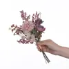 Buquê Artificial de Crisântemo e Rosa para Decoração de Casa, Flores Artificiais para Mesa de Jantar de Hotel, Arte Floral com Combinação de Cores Outonais em Estilo Europeu