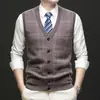 Popular colete de gola V macio e grosso com costas abertas, suéter de lã pura, suéter de tricô, design de gola em coração