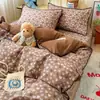 Juego de Cuatro Piezas de Algodón Floral Acolchado Clase A para Dormitorio Estudiantil Cama Individual, Juego de Ropa de Cama Transpirable y Amigable con la Piel para Estudiantes