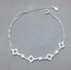 Pulseira Nova de Prata Esterlina S925 com Design Vazado de Trevo da Sorte de Quatro Folhas para Mulheres, Pulseira da Moda e de Alta Qualidade com Zircônia, Modelo Mais Vendido em Transmissão ao Vivo