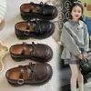 Zapatos de piel estilo británico para niñas 2025 primavera y otoño nuevos Mary Jane de suela blanda zapatos casuales de princesa para niños de suela gruesa