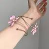 Ala Dorada Luna GiratoriaPulsera floral envuelta en oro Exquisita Versátil Joyería de Pulsera Venta Caliente Transfronteriza Pulsera de Lujo Ligero