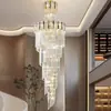 Lámpara de araña para piso dúplex con techo alto, Lámpara de sala de estar de cristal de lujo para loft, Lámpara de araña giratoria para hueco de escalera