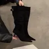 Botas largas de tacón de aguja con punta fina para mujer, nuevo estilo primavera/otoño 2026, versátiles con faldas, botas plisadas apiladas, botas de montar a la moda y elegantes