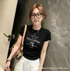 Camiseta Estilo Americano Picante para Meninas, Slim Fit, Cincha na Cintura, Ombro Normal, Manga Curta para Mulheres, Verão Vintage Slim Fit, Valoriza o Corpo, Gola Redonda, Top de Nicho