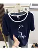 Top de Bloques de Color Adelgazante con Cuello Cuadrado, Nuevo Modelo Verano 2026, Diseño Único y Elegante, Camiseta de Manga Corta de Hombro Normal de Nicho para Mujer