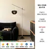 Lámpara de pie moderna minimalista de estilo nórdico, creativa, de diseñador, para decoración artística al lado del sofá de la sala de estar