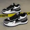 Zapatos para Hombre Zapatillas Deportivas para Correr Hombre 2026 Primavera Otoño Nuevos Versátiles Juventud Suela Suave Ligera Zapatos Casuales de Moda