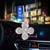 Nuevo colgante para coche de alto valor con incrustaciones de diamantes, colgante de trébol de cuatro hojas, colgante para coche, accesorio para espejo retrovisor de coche