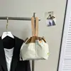 Bolso Cubo de Gran Capacidad, Diseño de Nicho, Simple y Elegante, Verano 2026, Bolso de Hombro Único, Bolso de Tela de Moda