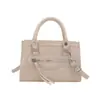 Bolsa de Mão Fresca Estilo Coreano Atacado Bolsa Quadrada Pequena Bolsa Feminina Outono 2026 Nova Bolsa de Ombro Cor Sólida Patchwork Bolsa Transversal para o Trabalho