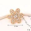 Zapatos de Hebilla en Forma de I de Venta Caliente Accesorios DIY Diamante de Cristal Pequeños Accesorios de Joyería de Fragancia Superior Perla Flor Hebilla de Zapato para Mujer