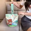 Venta al por mayor del fabricante Bolso de mano artístico de moda Bolso de lona Bolso tipo cubo de gran capacidad para mujer 2026 Nuevo Bolso para almuerzo de trabajo