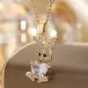 Conjunto de Colares Exclusivos com Elementos Delicados, Zircônia Completa, Temperamento Elegante, Luxo Leve, Cobre Microincrustado, Pingente de Coelhinho Pequeno, Venda por Atacado