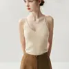 Camisole de malha Conseni 100% cashmere com decote em V, um top feminino simples e versátil, perfeito como uma elegante camada interna, disponível para atacado