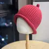 Nuevo Sombrero de Pescador Tejido para Mujer, Estilo Coreano Otoño e Invierno Hecho a Mano para Mostrar el Rostro Sombrero de Cubeta Pequeño, Protección para los Oídos para Ciclismo y Sombrero de Cubeta Tejido a Prueba de Frío