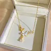 Nueva joyería de moda, collar de acero de titanio para mujer, cadena de clavícula exquisita y a la moda con circonitas de diamantes completos, colgante de lujo ligero