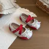Zapatos Planos de Tacón Bajo para Niñas 2026 Otoño Nuevos Vintage Mary Jane Versátiles Piel Suave Moño Zapatos de Ballet
