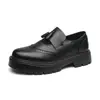 Zapatos de cuero brogue con plataforma gruesa para aumentar la altura, slip-on transfronterizos, zapatos de vestir formales y casuales de moda, mocasines de talla grande para hombre