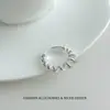 Estilo Coreano 2026 Nuevo Más Vendido Moda Temperamento Estilo Fresco Anillo de Espiral Plata Crema Anillo Abierto Personalidad de Nicho Mujeres