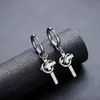 Brincos de Aço Titânio para Homens, Presilhas de Orelha com Franjas Estilo Punk para Mulheres, Argolas de Orelha Estilo Unissex Sem Furo, Acessórios de Aço Inoxidável