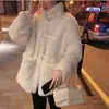 Casaco Feminino de Lã de Cordeiro, Novo Estilo de Inverno, Versão Coreana, Caimento Solto, Engrossado, Comprimento Médio, Integrado com Pelo, Casaco Tendência