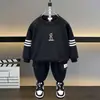 Conjunto de Primavera y Otoño para Niños, Elegante Sudadera Deportiva de Dos Piezas para Niños, Ropa Casual de Moda para Niños Pequeños