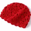 Gorro Grueso para Clima Frío con un Diseño Elegante, Presenta un Patrón de Flor de Ciruelo y Cachemira, Adecuado para Otoño e Invierno, con Tacto Tejido, Pequeño de Comercio Exterior