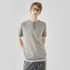 Camiseta de Punto de Manga Corta con Contraste Falsa de Dos Piezas para Hombre APO Verano Ajustada Joker Cuello Semiabierto Chaqueta Interior