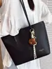Bolso Retro de Gran Capacidad para Mujer 2025 Otoño Nueva Moda Color Contraste Hombro Axila Bolso Tote Casual para Ir al Trabajo