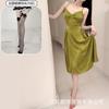 Vestido retro verde estilo francés con espalda casual atada, falda sexy con una textura de alta calidad para usar en casa