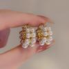 Pendientes de Perlas de Doble Fila Luz de Anillo Lujo Nicho Único Diseño Avanzado Broche de Oreja 2024 Nuevos Pendientes Retro Únicos para Mujer