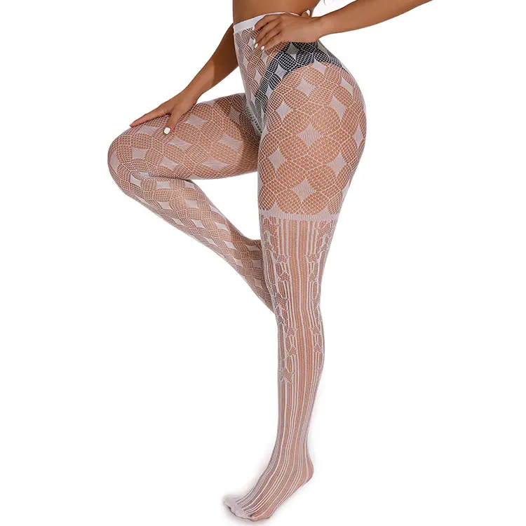 6106