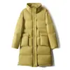 Jaqueta de alta qualidade com 90% de penugem de ganso branco, jaqueta de plumas feminina para o inverno, design de comprimento médio para outono e inverno de 2026
